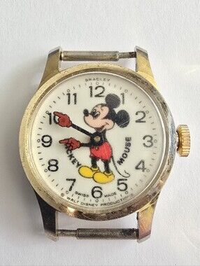 Vintage Disney watch Mickey Mouse for parts / repair mechanical windup